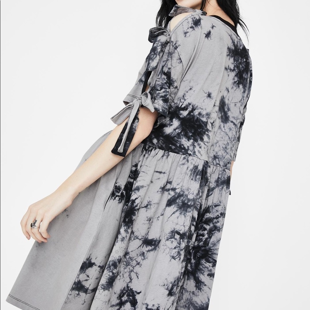 NWT Lazy Oaf Happy Galaxy Tie Dye Dress size S - Picture 3 of 5